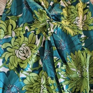 Ann Taylor Teal and Lime Floral Sleeveless Blouse